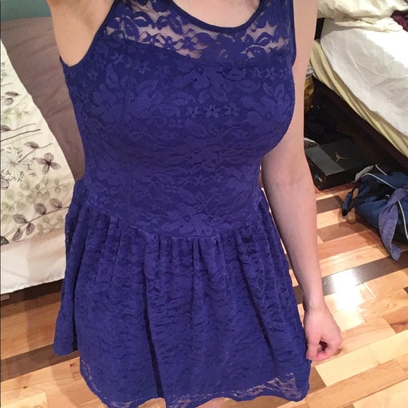 Blue Garage Dress - Picture 5 of 6